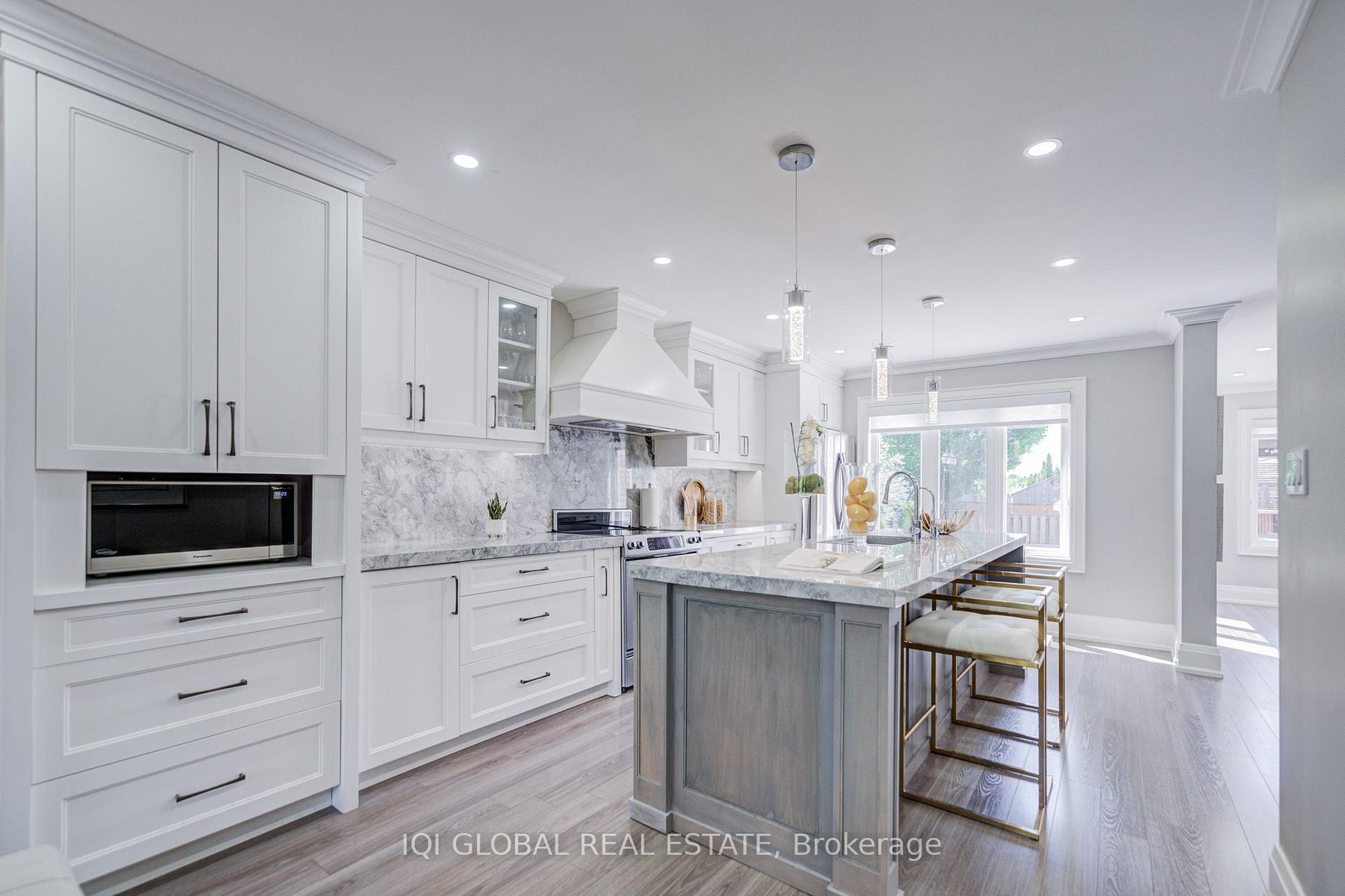Photo 9 of 235 Belview Avenue, Vaughan, East Woodbridge — HOMEH