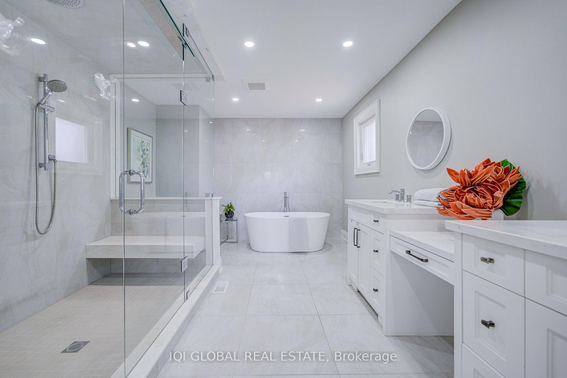 Photo 25 of 235 Belview Avenue, Vaughan, East Woodbridge — HOMEH