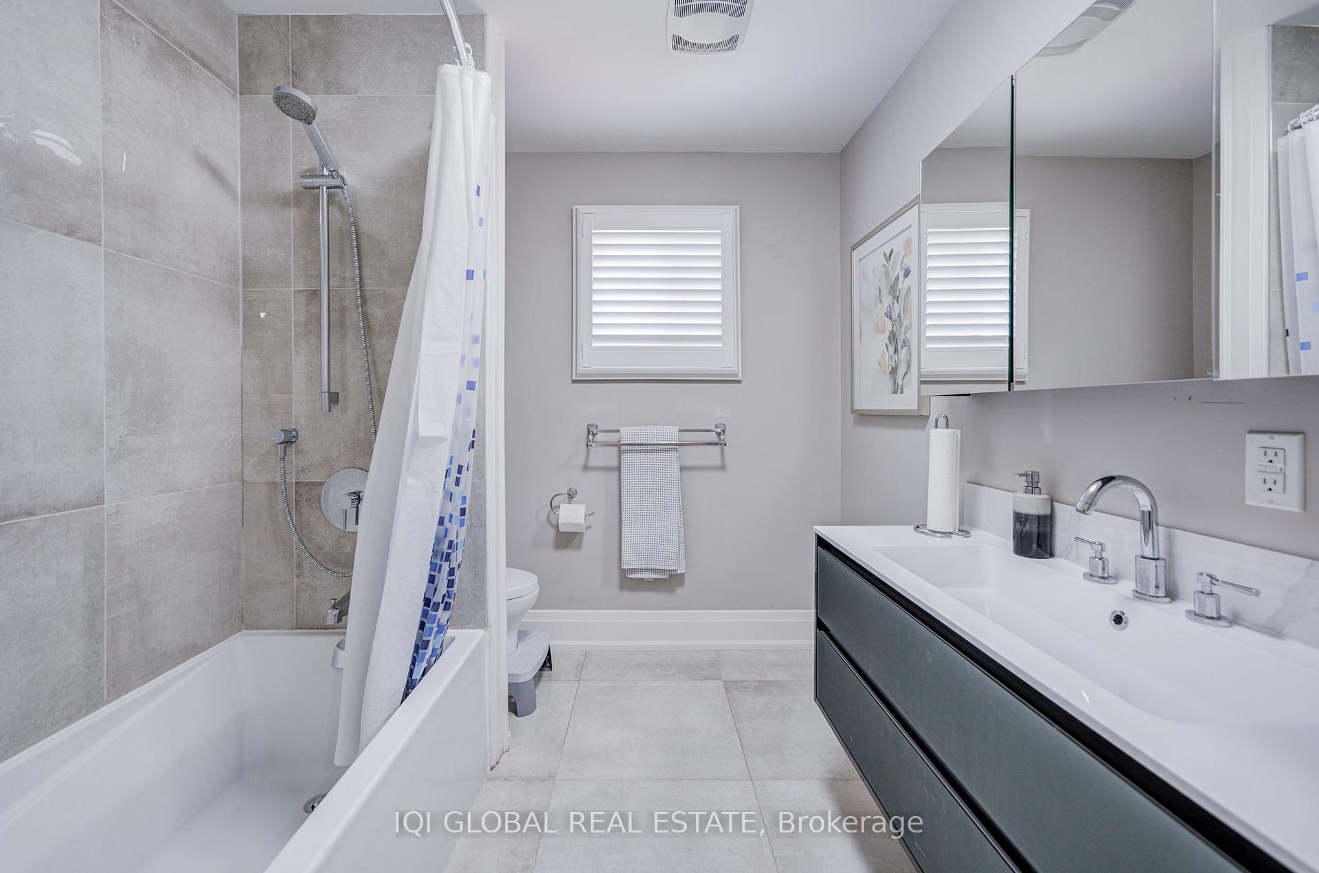 Photo 34 of 235 Belview Avenue, Vaughan, East Woodbridge — HOMEH