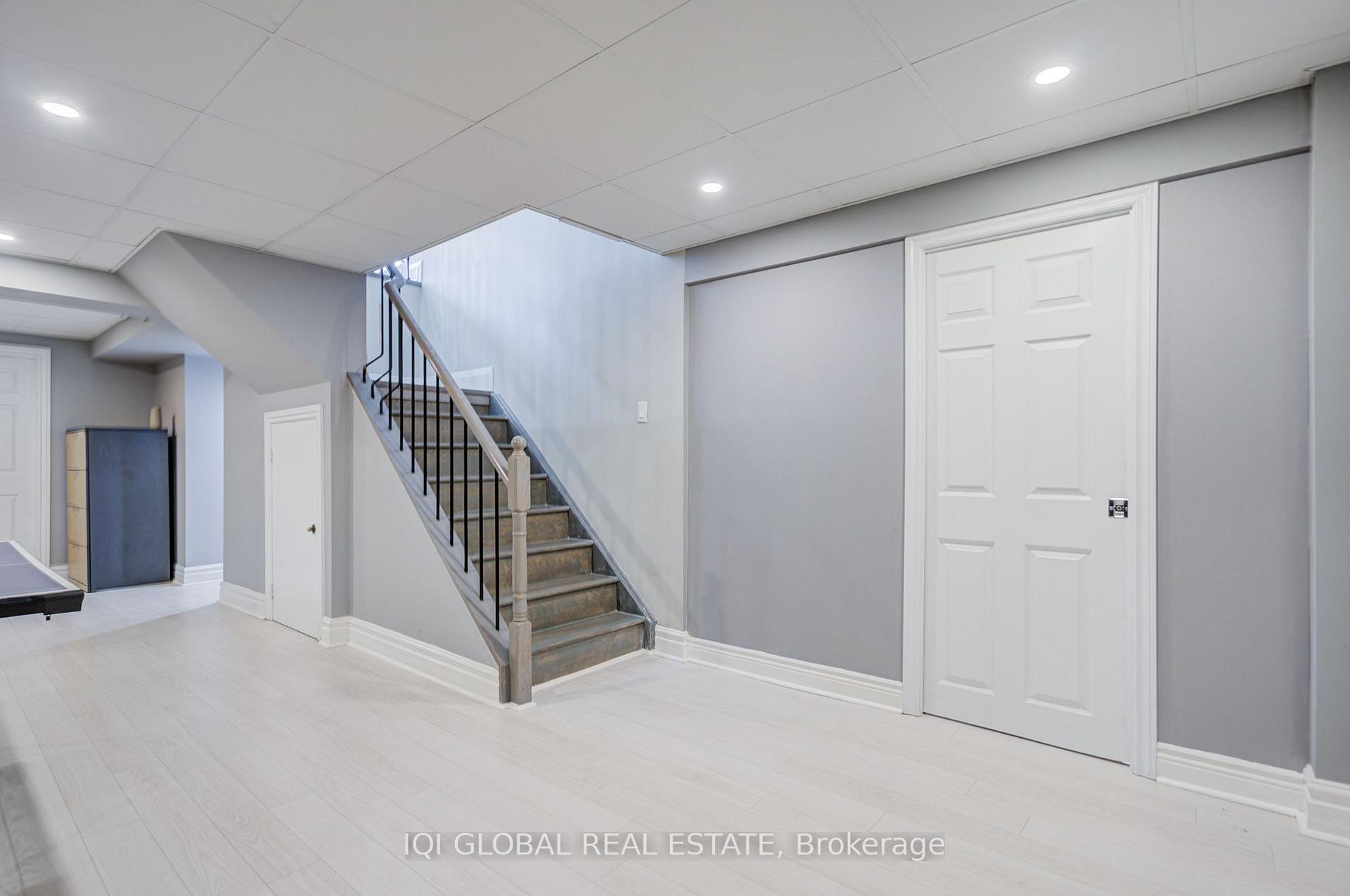 Photo 35 of 235 Belview Avenue, Vaughan, East Woodbridge — HOMEH
