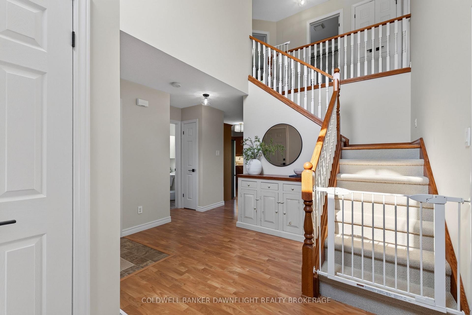 Photo 3 of 7 Finch Street, North Middlesex, Ailsa Craig — HOMEH