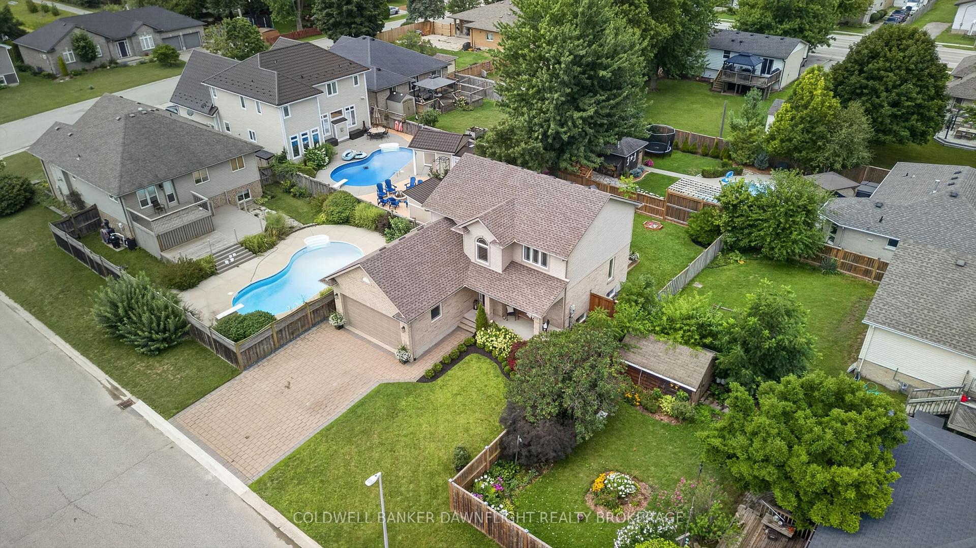 Photo 45 of 7 Finch Street, North Middlesex, Ailsa Craig — HOMEH