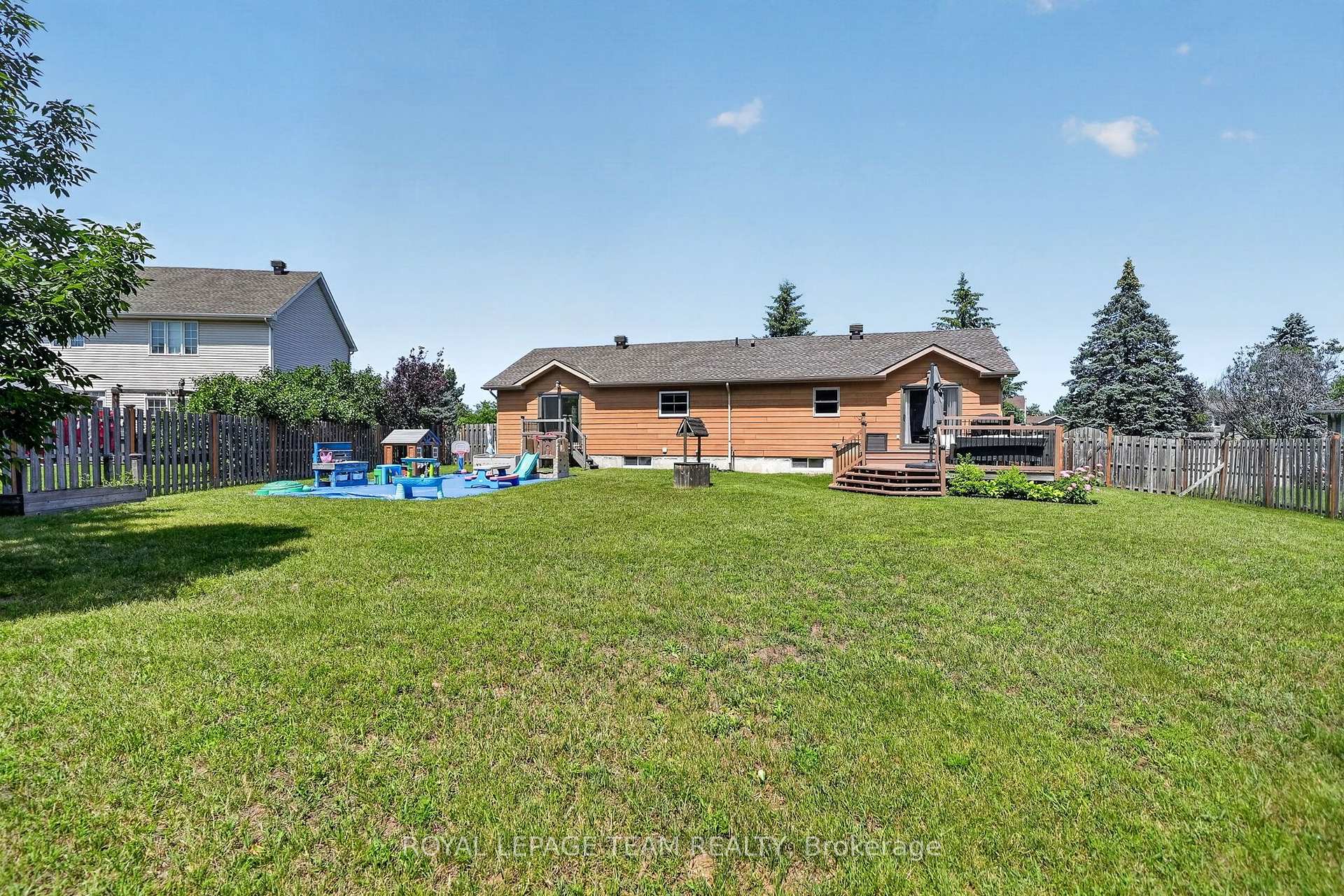 Photo 44 of 1550 Stanleyfield Crescent, Ottawa, Greely — HOMEH