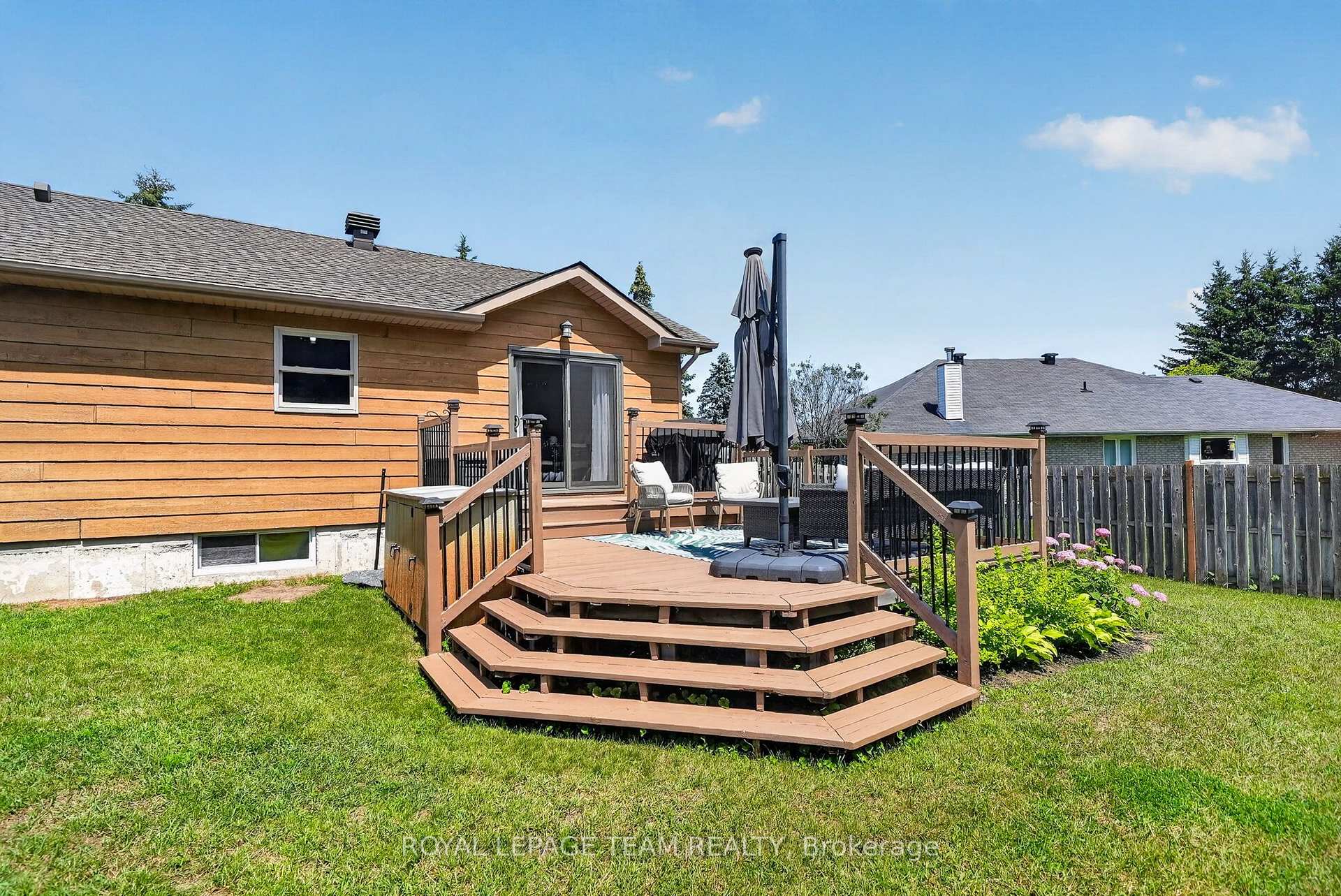 Photo 47 of 1550 Stanleyfield Crescent, Ottawa, Greely — HOMEH