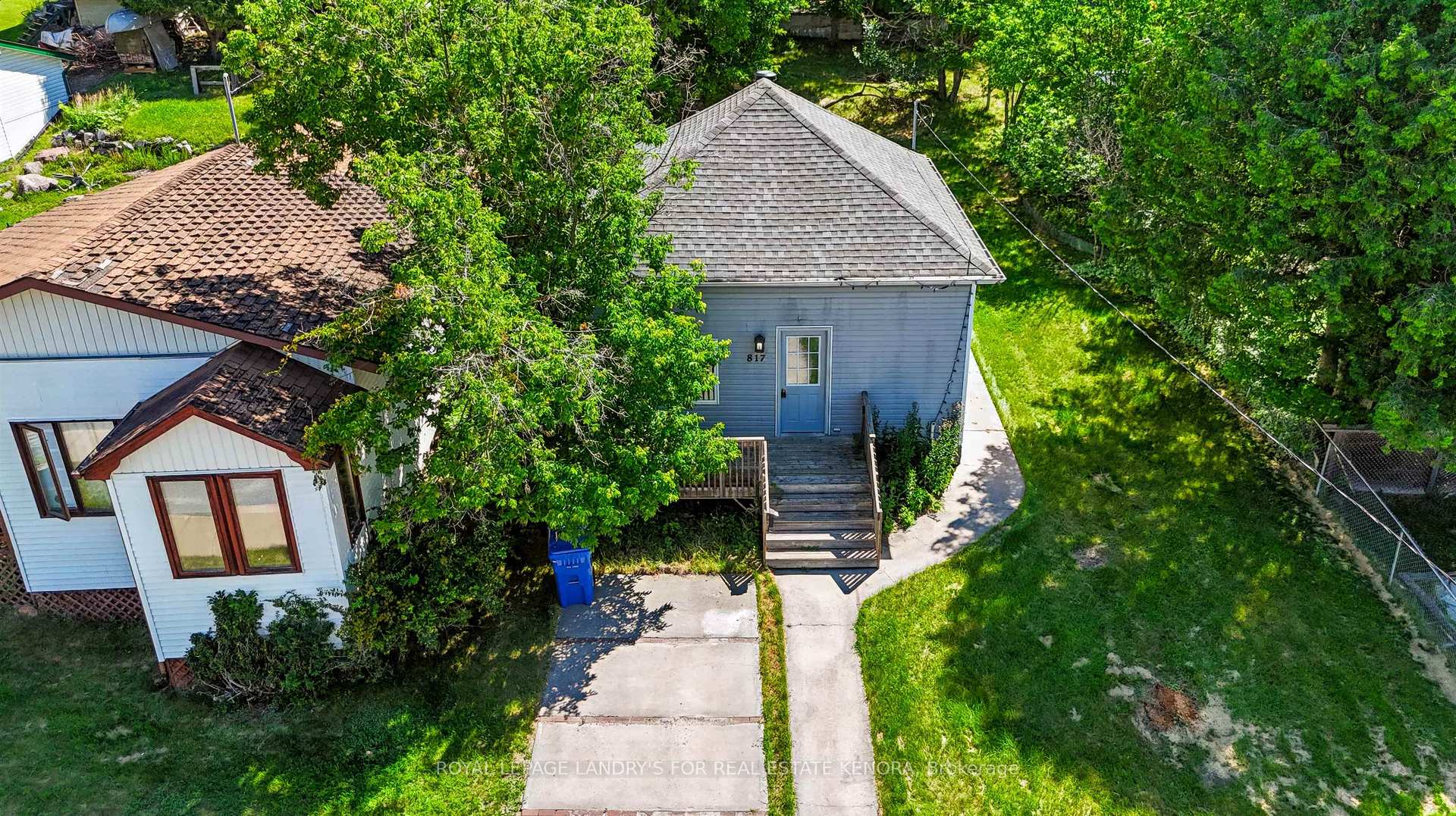 Photo 19 of 817 Fourth Avenue S, Kenora, Lakeside — HOMEH