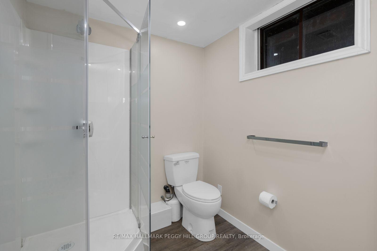 Photo 14 of 890 Nantyr Drive, Innisfil, Alcona — HOMEH