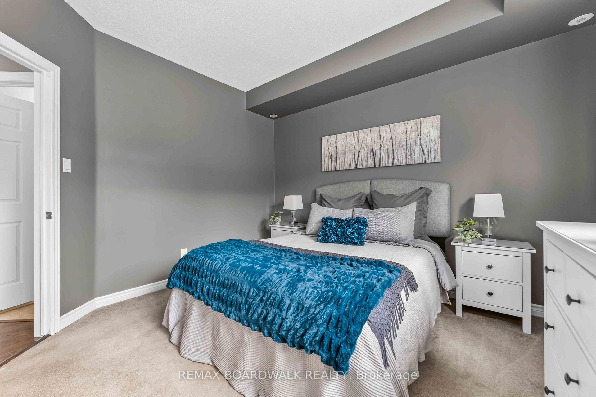 Photo 25 of Unit C, 241 Crestway Drive, Ottawa, Barrhaven East — HOMEH