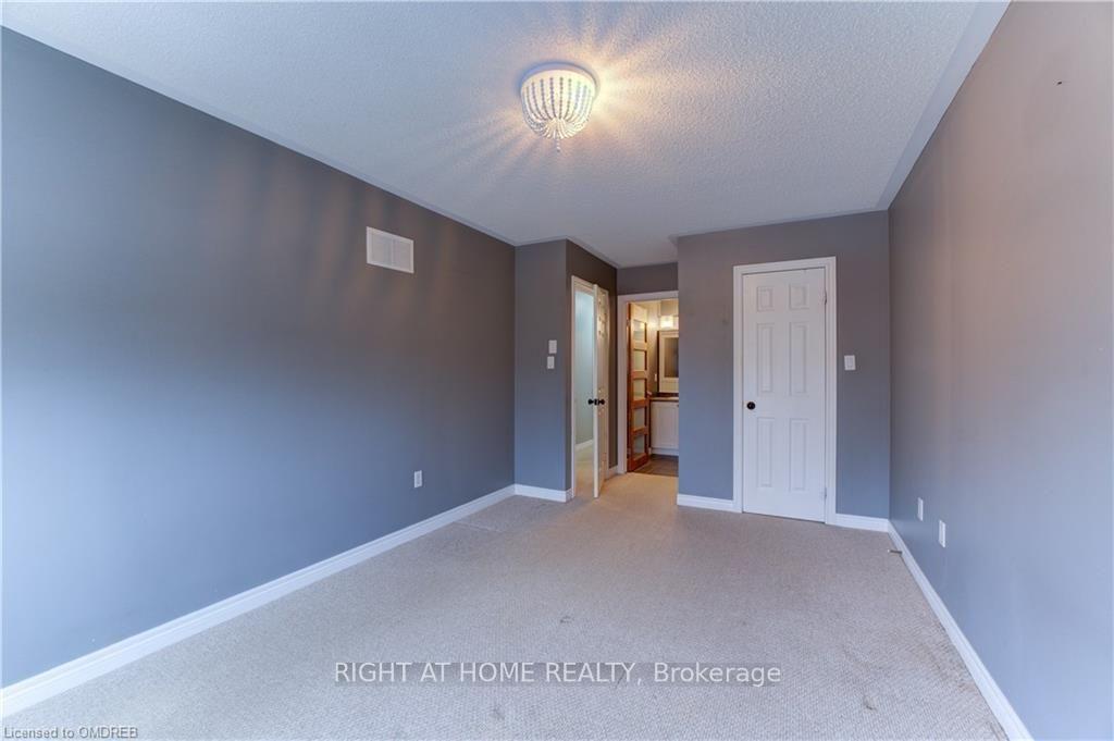Photo 10 of Unit 60, 20 Mcconkey Crescent, Brantford, East Ward — HOMEH