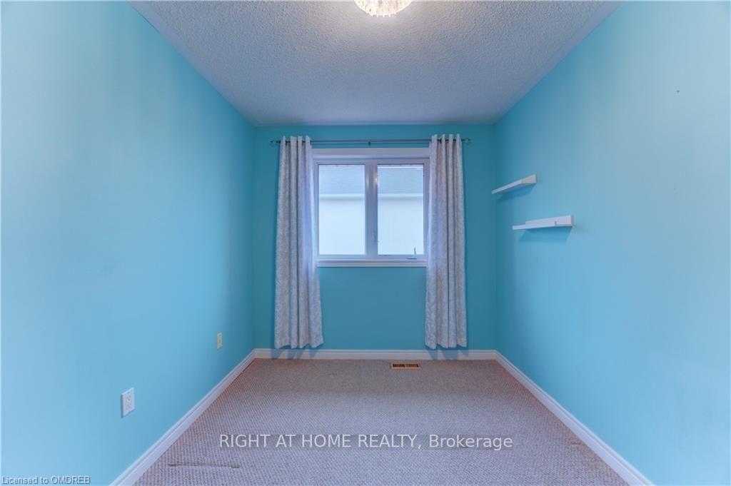 Photo 12 of Unit 60, 20 Mcconkey Crescent, Brantford, East Ward — HOMEH