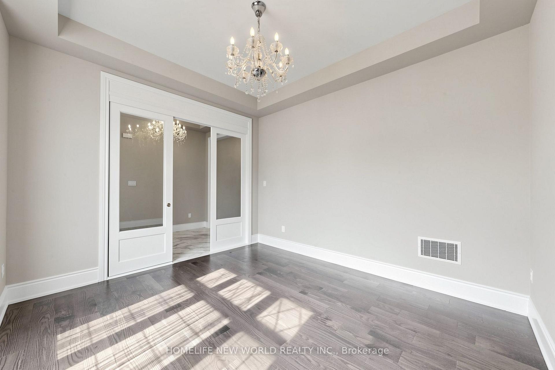 Photo 5 of 62 ridgepoint Road, Vaughan, Kleinburg — HOMEH