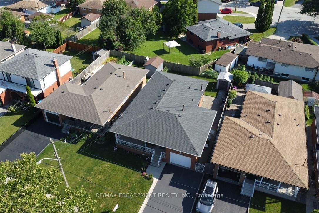 Photo 2 of 36 Abbington Drive, Hamilton, Gilbert — HOMEH
