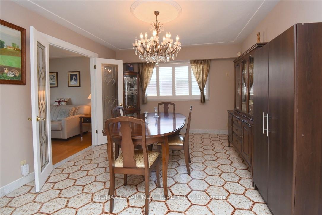 Photo 11 of 36 Abbington Drive, Hamilton, Gilbert — HOMEH