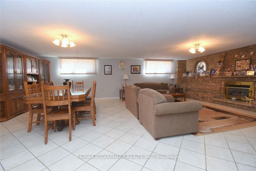 Photo 25 of 36 Abbington Drive, Hamilton, Gilbert — HOMEH