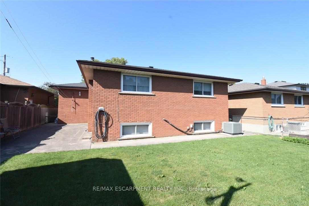 Photo 32 of 36 Abbington Drive, Hamilton, Gilbert — HOMEH