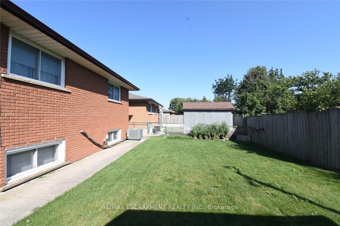 Photo 33 of 36 Abbington Drive, Hamilton, Gilbert — HOMEH