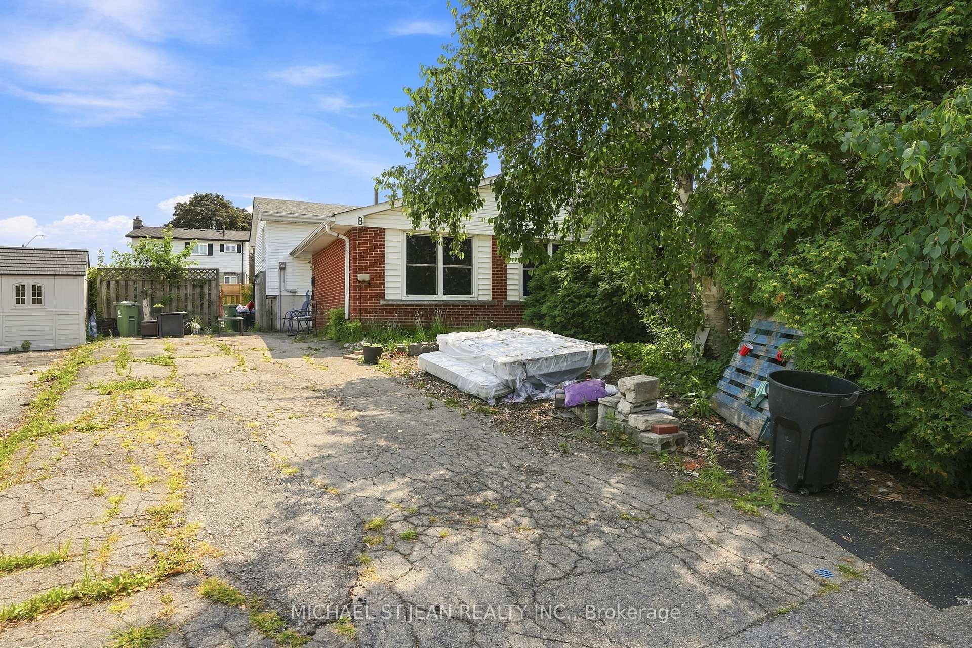 Photo 1 of 8 Brendan Court, Hamilton, Quinndale — HOMEH