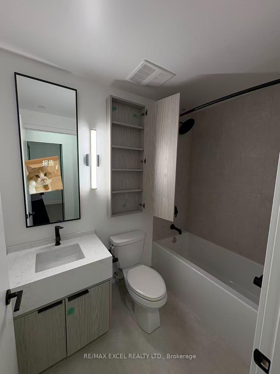 Photo 7 of Unit 817, 89 Montclair Avenue, Toronto, Forest Hill South — HOMEH