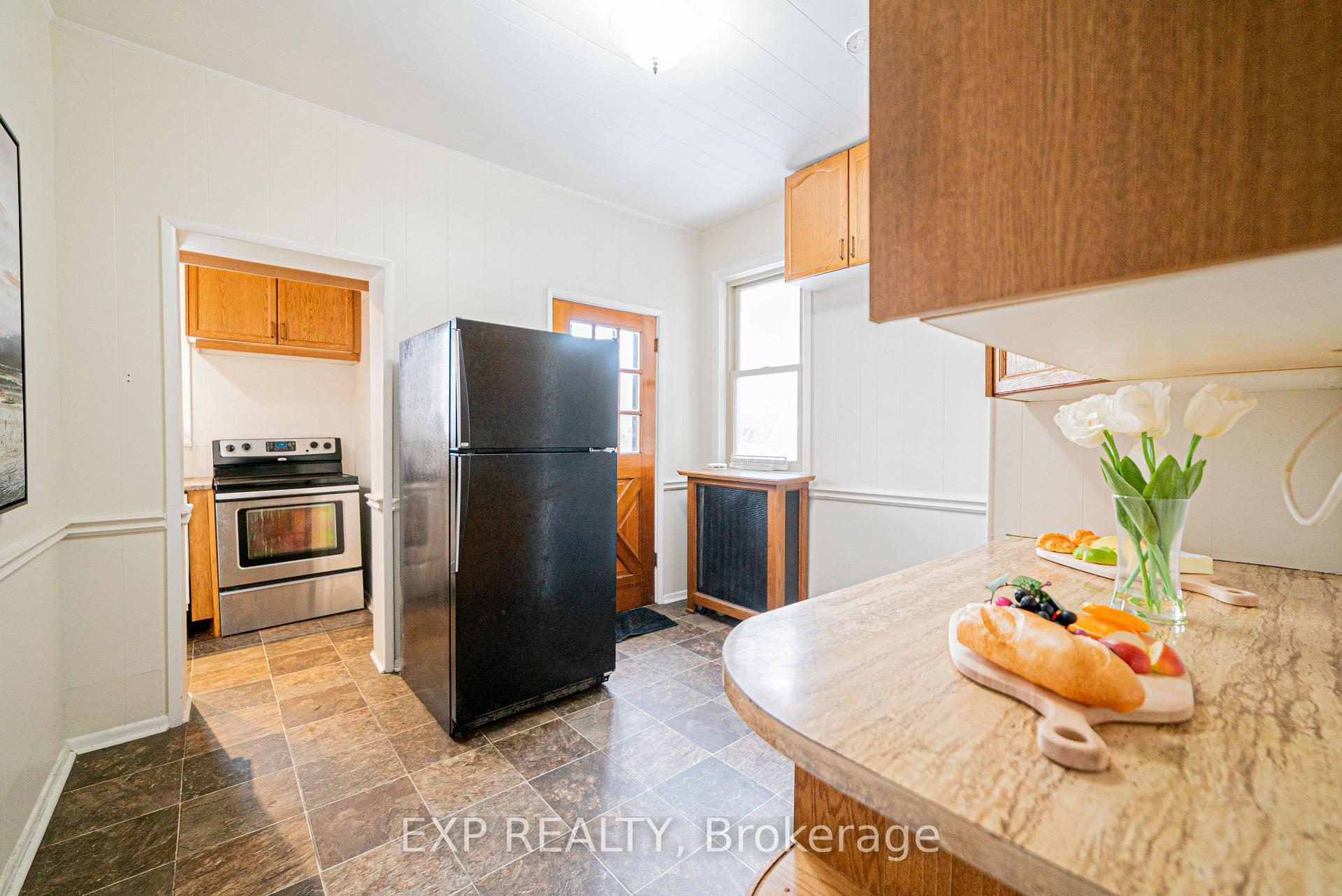 Photo 9 of Unit Main, 52 Proctor Boulevard, Hamilton, Glenview — HOMEH