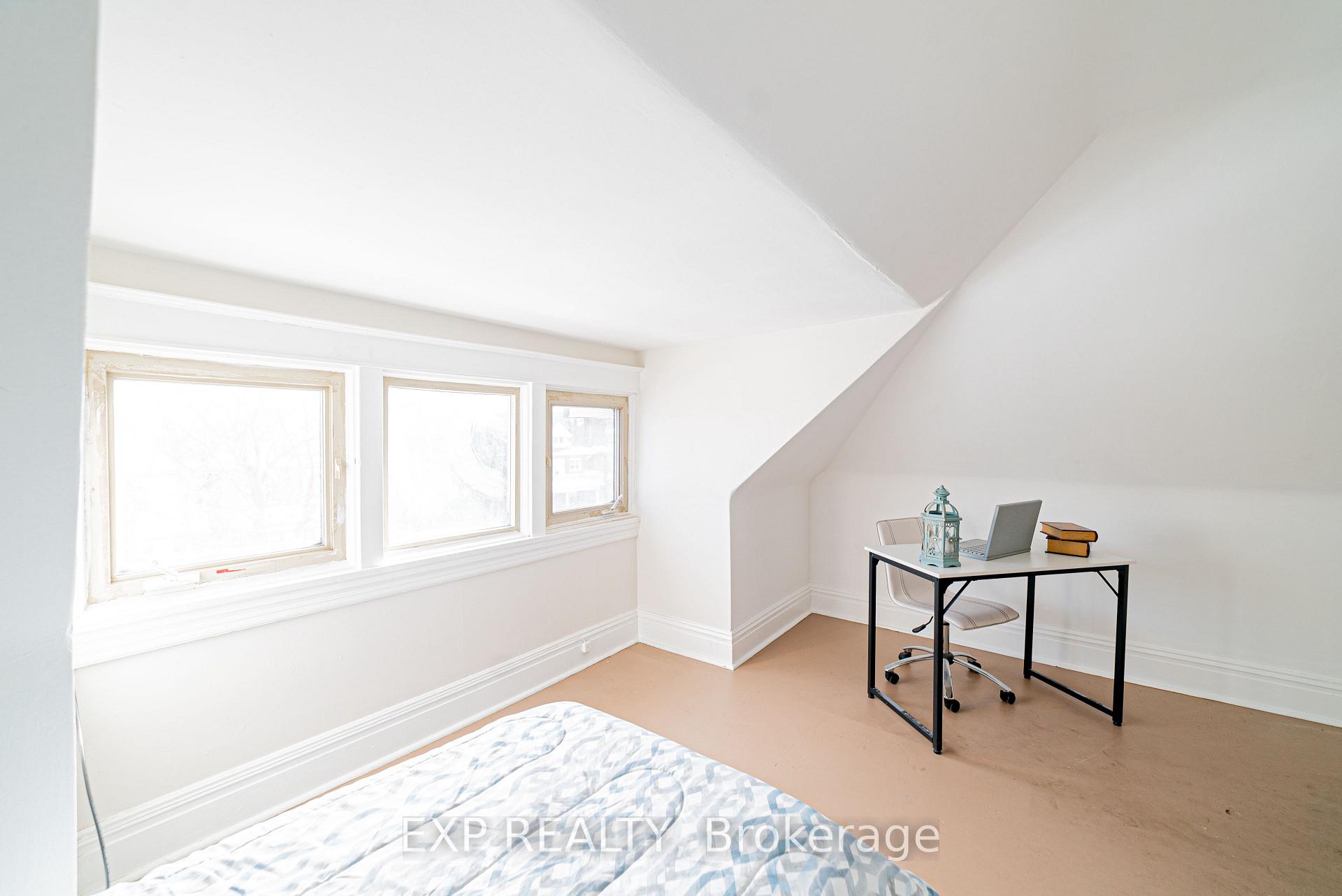 Photo 32 of Unit Main, 52 Proctor Boulevard, Hamilton, Glenview — HOMEH