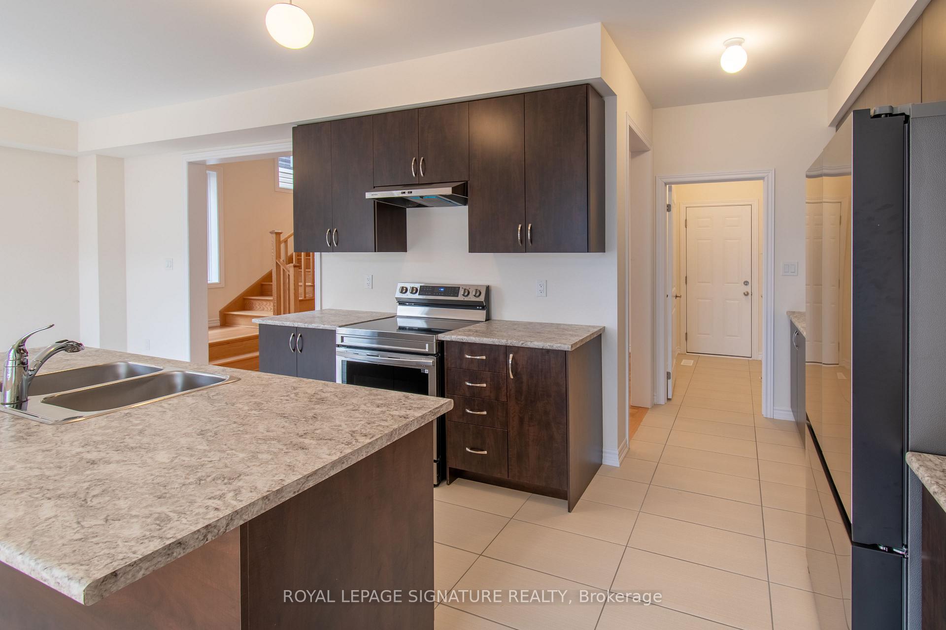 Photo 15 of 22 Prudhoe Terrace, Barrie, Rural Barrie Southeast — HOMEH