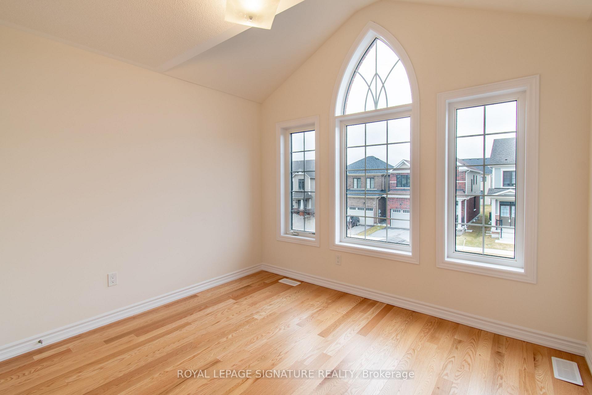 Photo 24 of 22 Prudhoe Terrace, Barrie, Rural Barrie Southeast — HOMEH
