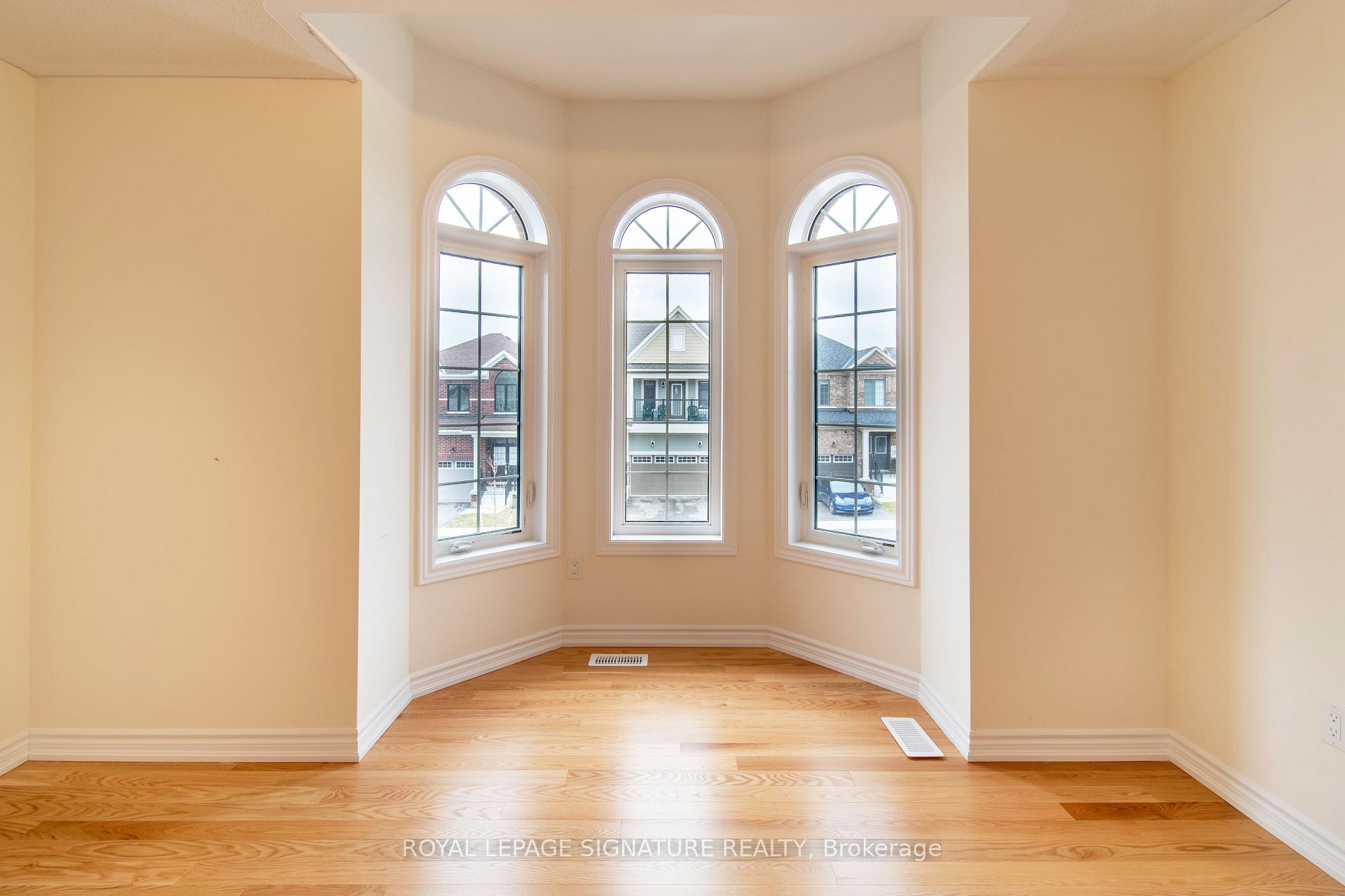 Photo 28 of 22 Prudhoe Terrace, Barrie, Rural Barrie Southeast — HOMEH