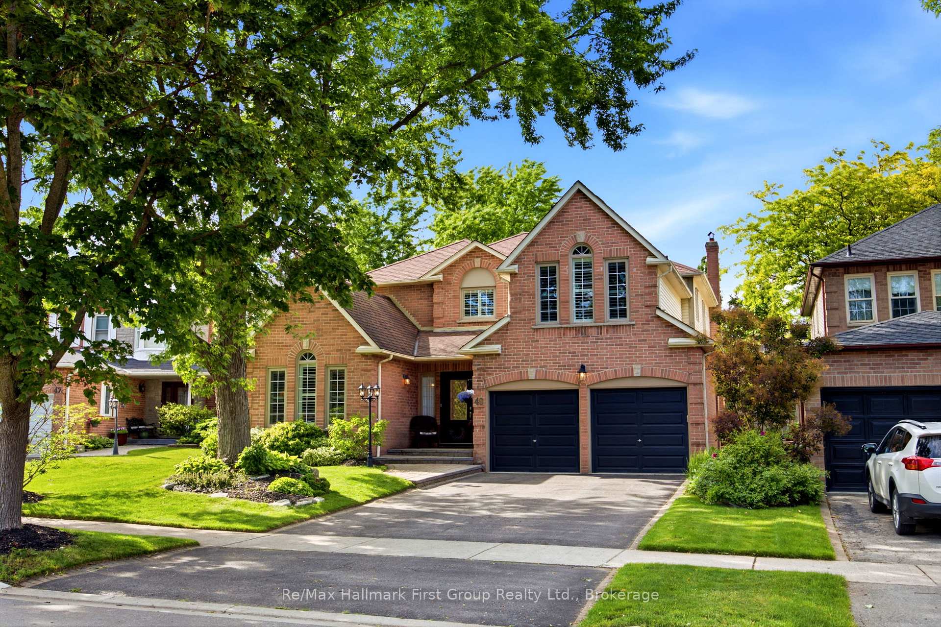 Photo 1 of 49 Rothean Drive, Whitby, Lynde Creek — HOMEH
