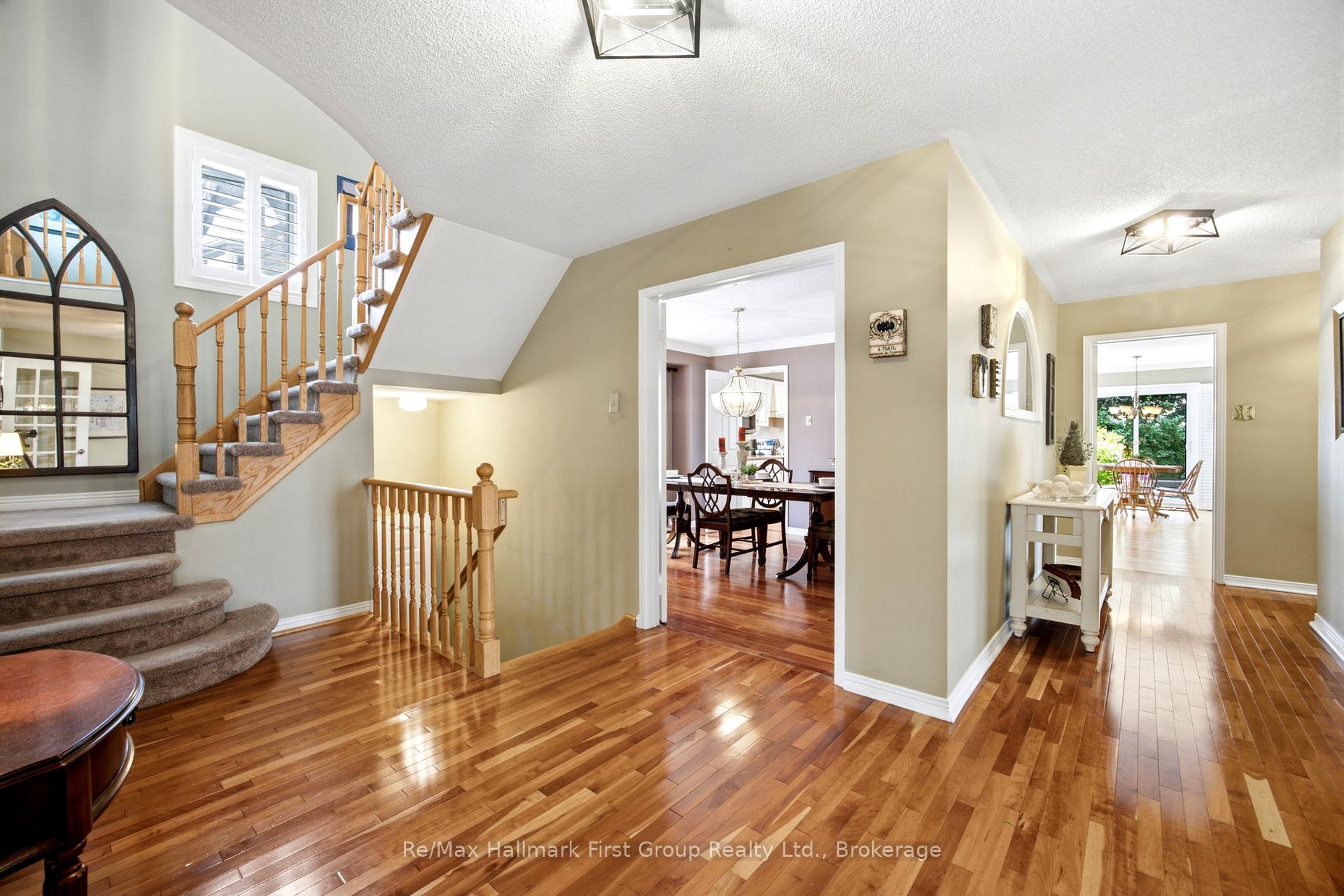 Photo 10 of 49 Rothean Drive, Whitby, Lynde Creek — HOMEH