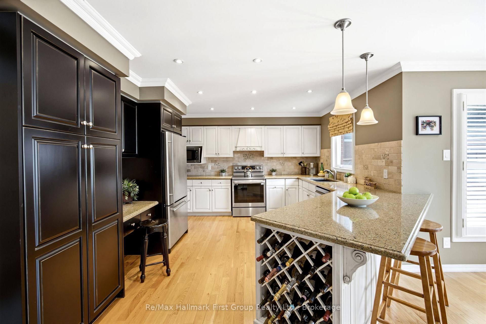 Photo 19 of 49 Rothean Drive, Whitby, Lynde Creek — HOMEH