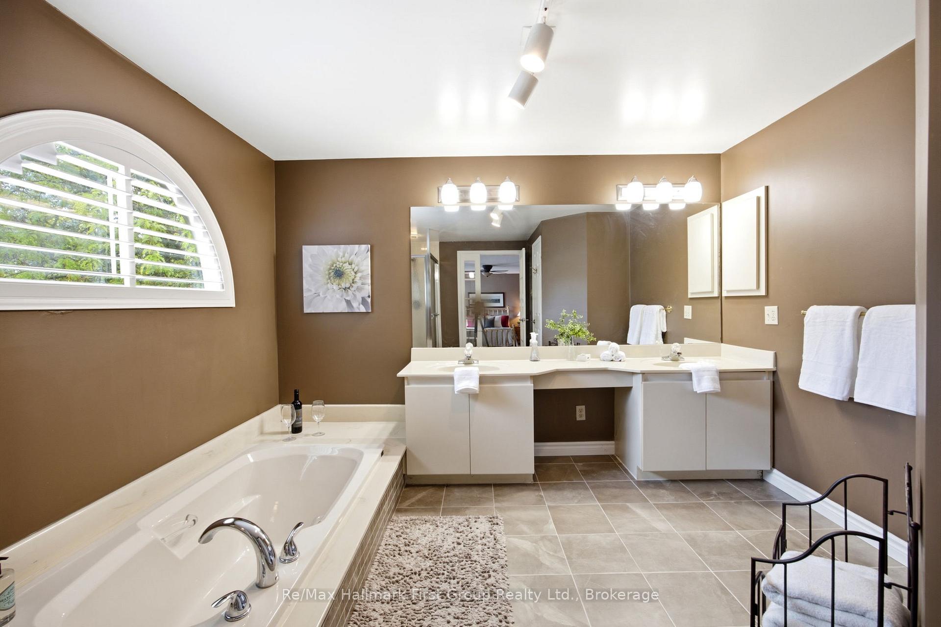 Photo 35 of 49 Rothean Drive, Whitby, Lynde Creek — HOMEH