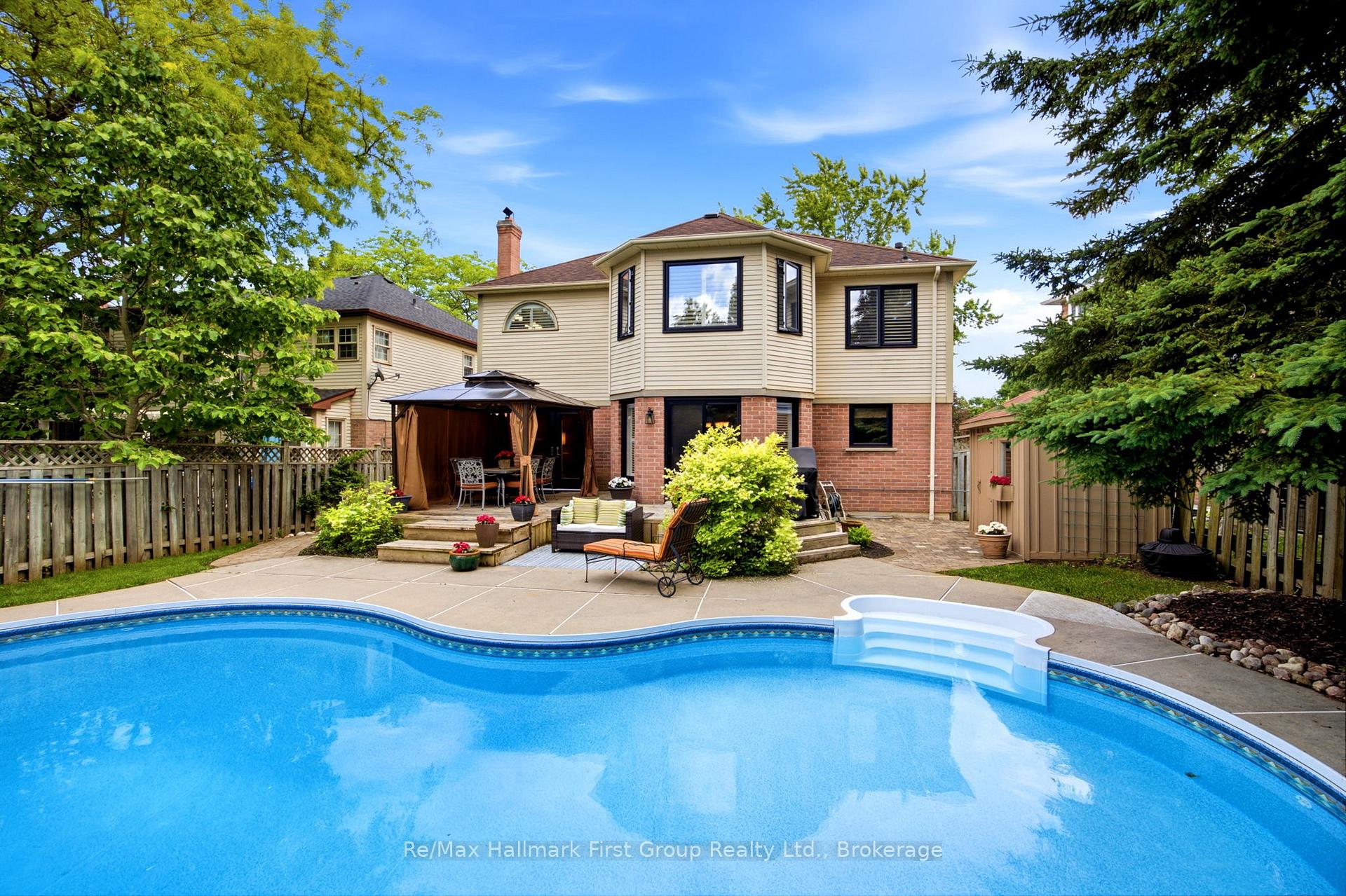 Photo 43 of 49 Rothean Drive, Whitby, Lynde Creek — HOMEH