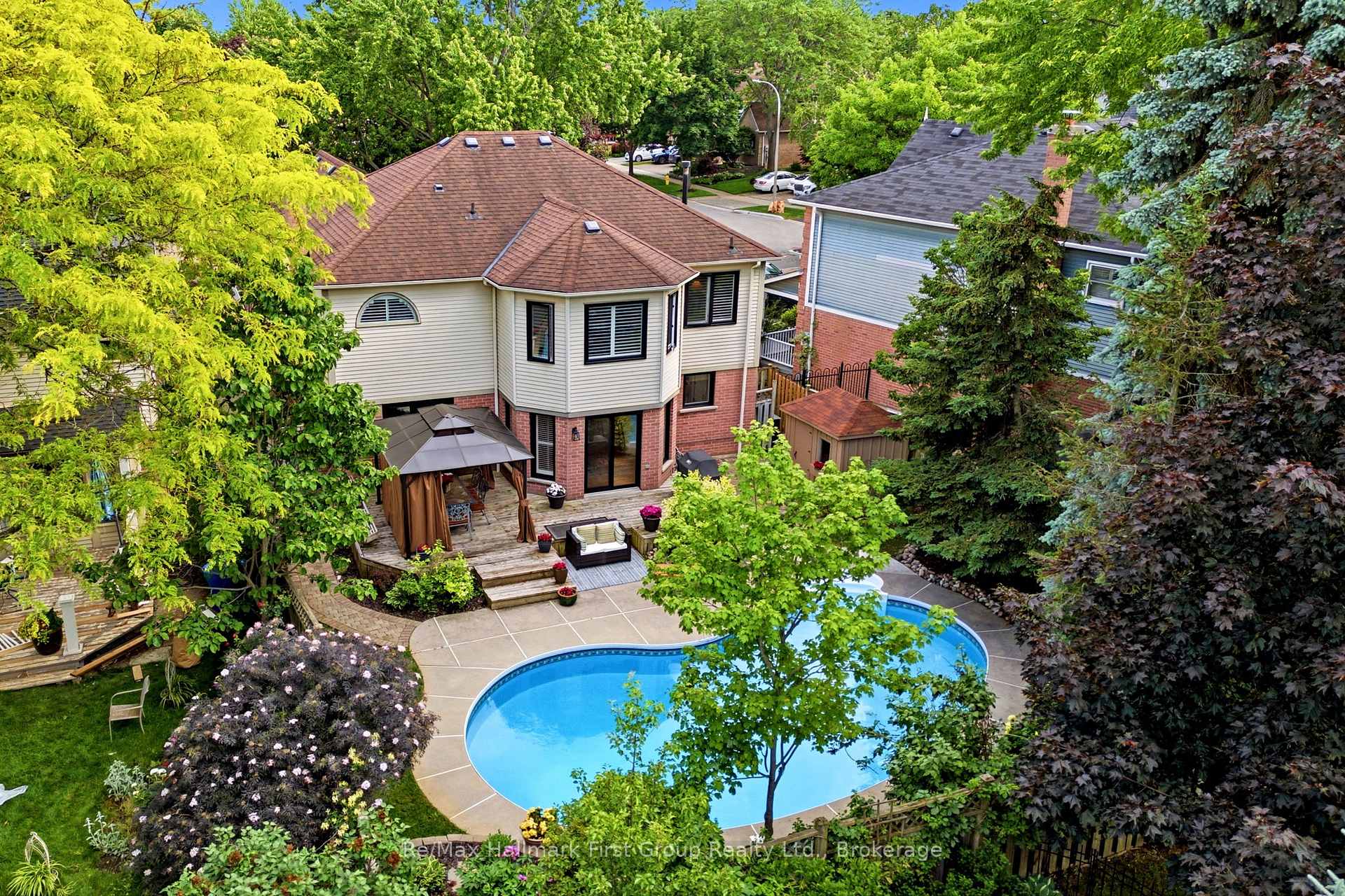 Photo 47 of 49 Rothean Drive, Whitby, Lynde Creek — HOMEH