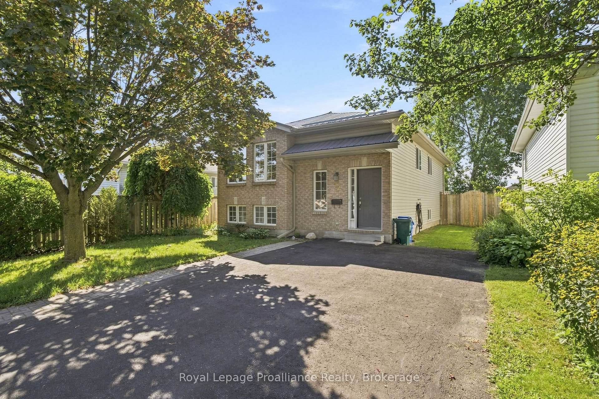 Photo 1 of 72 Liddle Lane, Belleville, Thurlow Ward — HOMEH