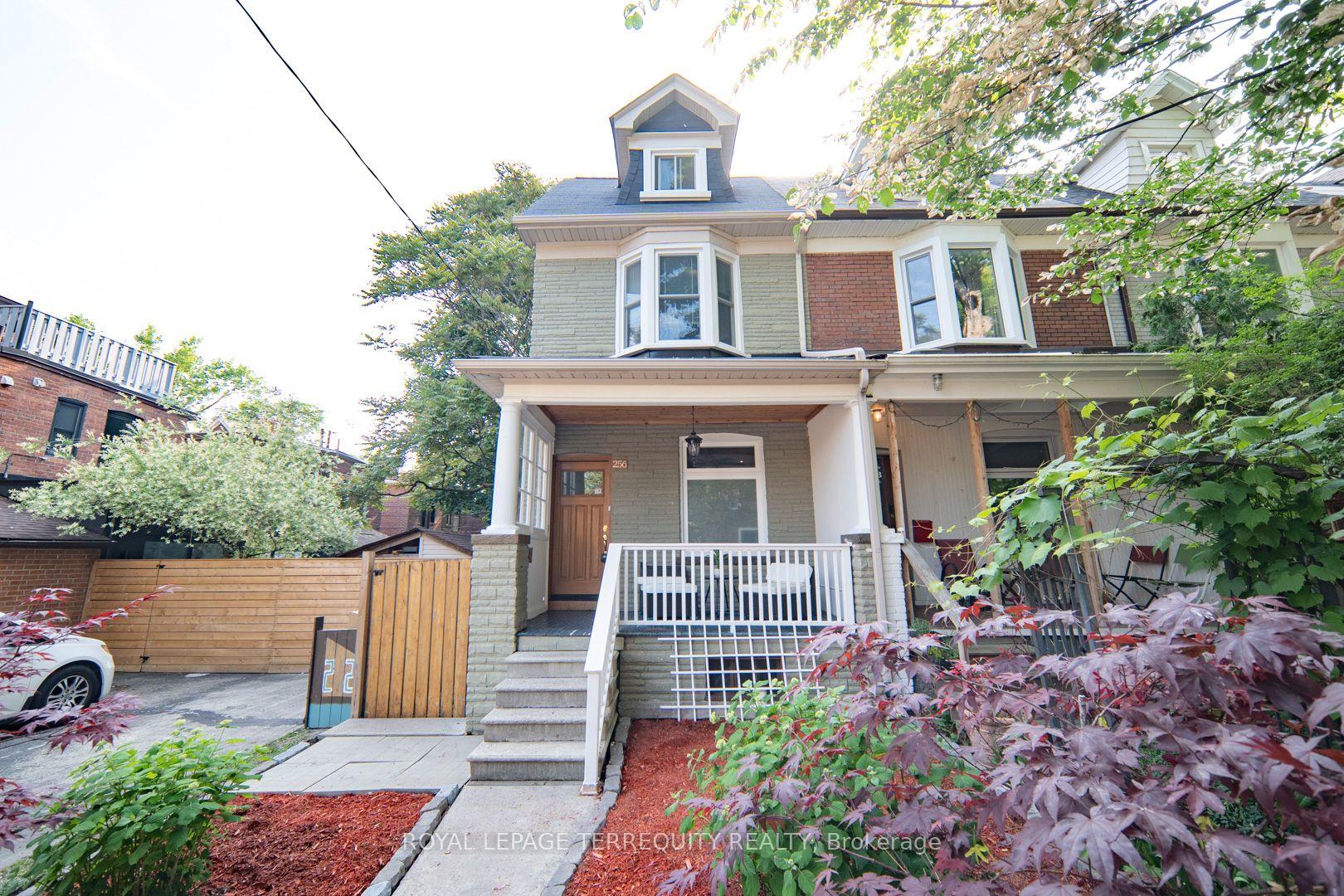 Photo 1 of Unit B, 256 Boston Avenue, Toronto, South Riverdale — HOMEH