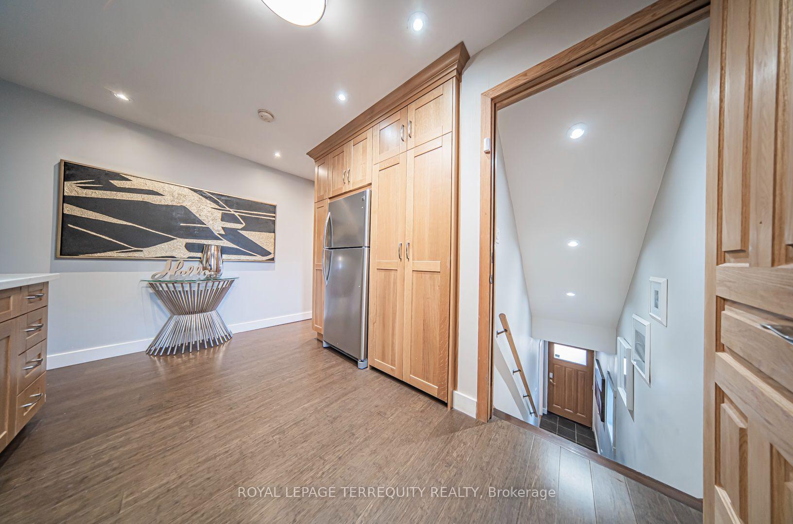 Photo 6 of Unit B, 256 Boston Avenue, Toronto, South Riverdale — HOMEH