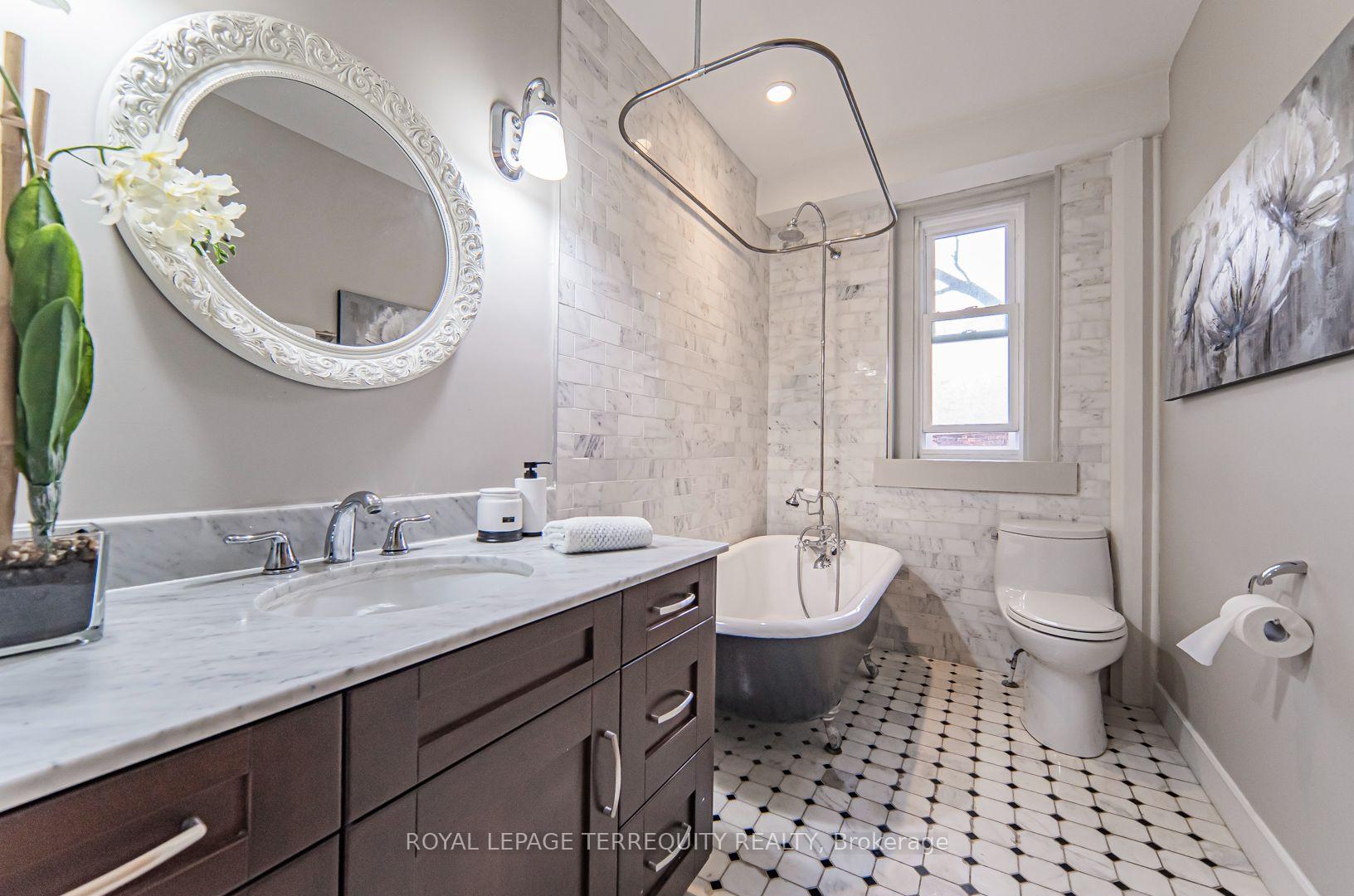 Photo 12 of Unit B, 256 Boston Avenue, Toronto, South Riverdale — HOMEH
