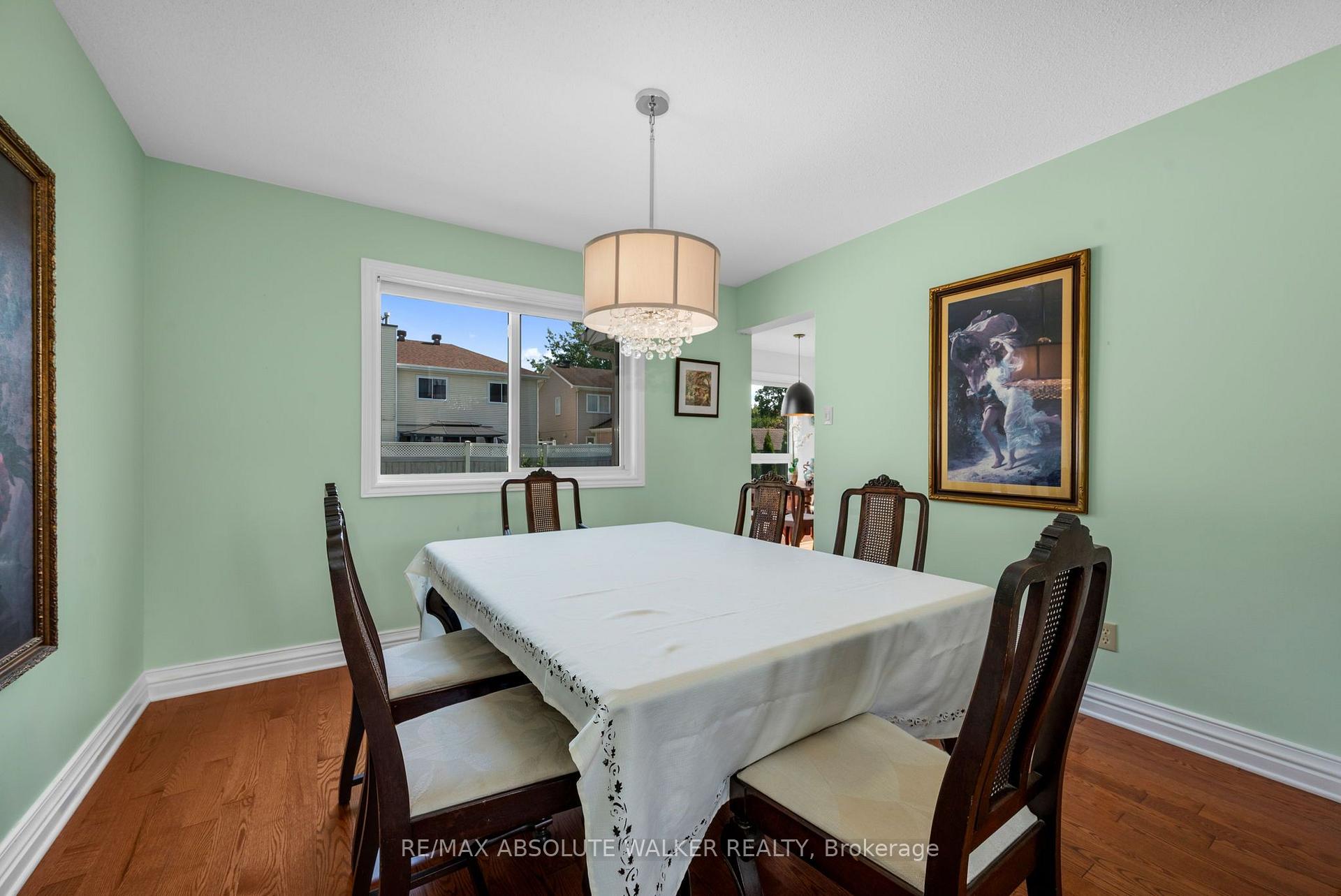 Photo 8 of 6161 Lariviere Crescent, Ottawa, Chapel Hill South - Orleans Village — HOMEH