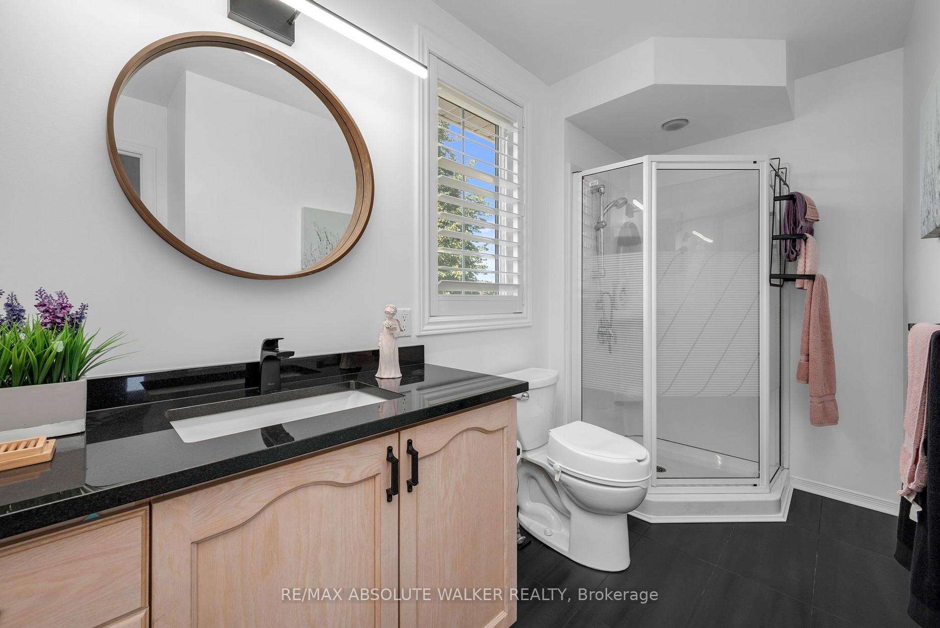 Photo 22 of 6161 Lariviere Crescent, Ottawa, Chapel Hill South - Orleans Village — HOMEH