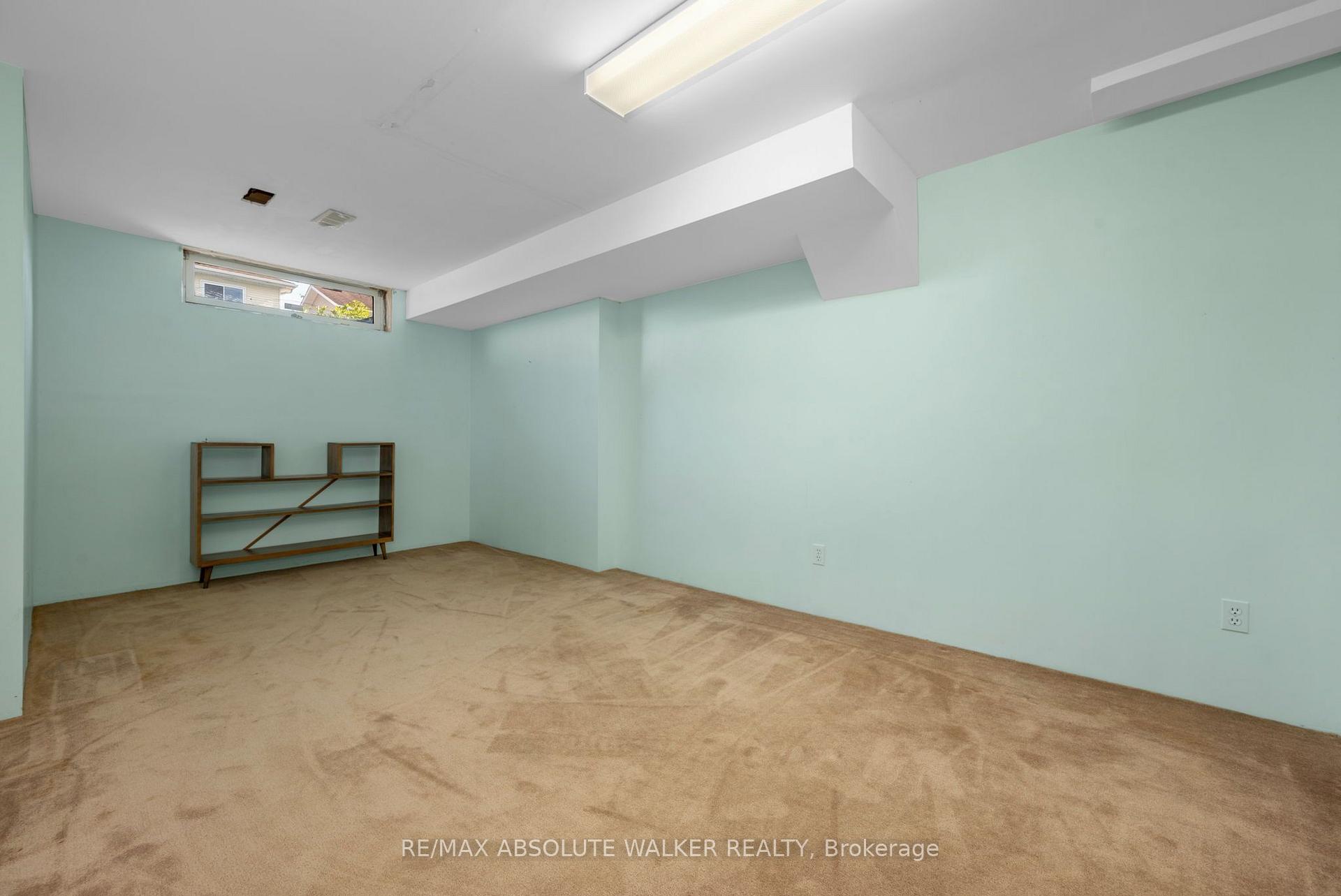Photo 29 of 6161 Lariviere Crescent, Ottawa, Chapel Hill South - Orleans Village — HOMEH