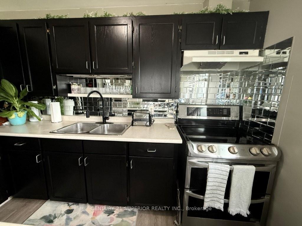 Photo 12 of 114 Northwood Drive, Greenstone, TB-98 — HOMEH