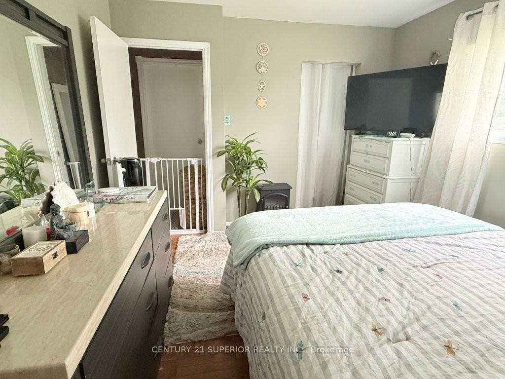 Photo 17 of 114 Northwood Drive, Greenstone, TB-98 — HOMEH