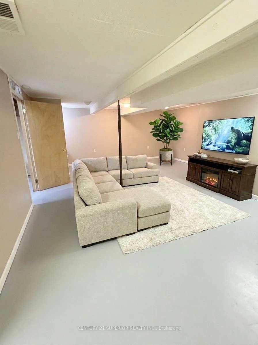 Photo 25 of 114 Northwood Drive, Greenstone, TB-98 — HOMEH
