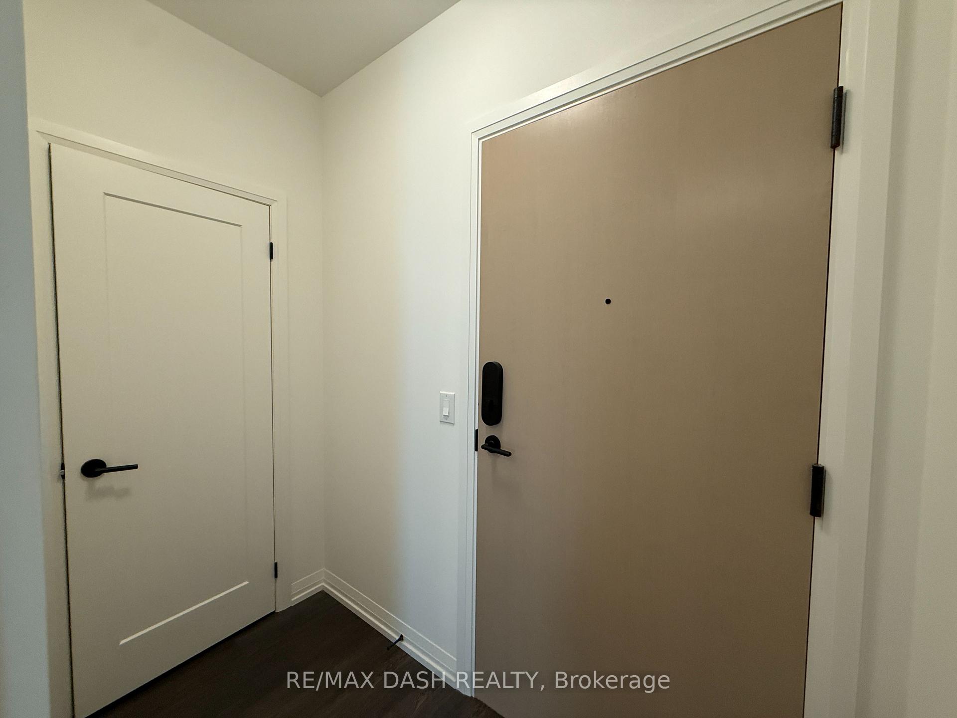 Photo 3 of Unit 410, 280 Dundas Street S, Toronto, University — HOMEH