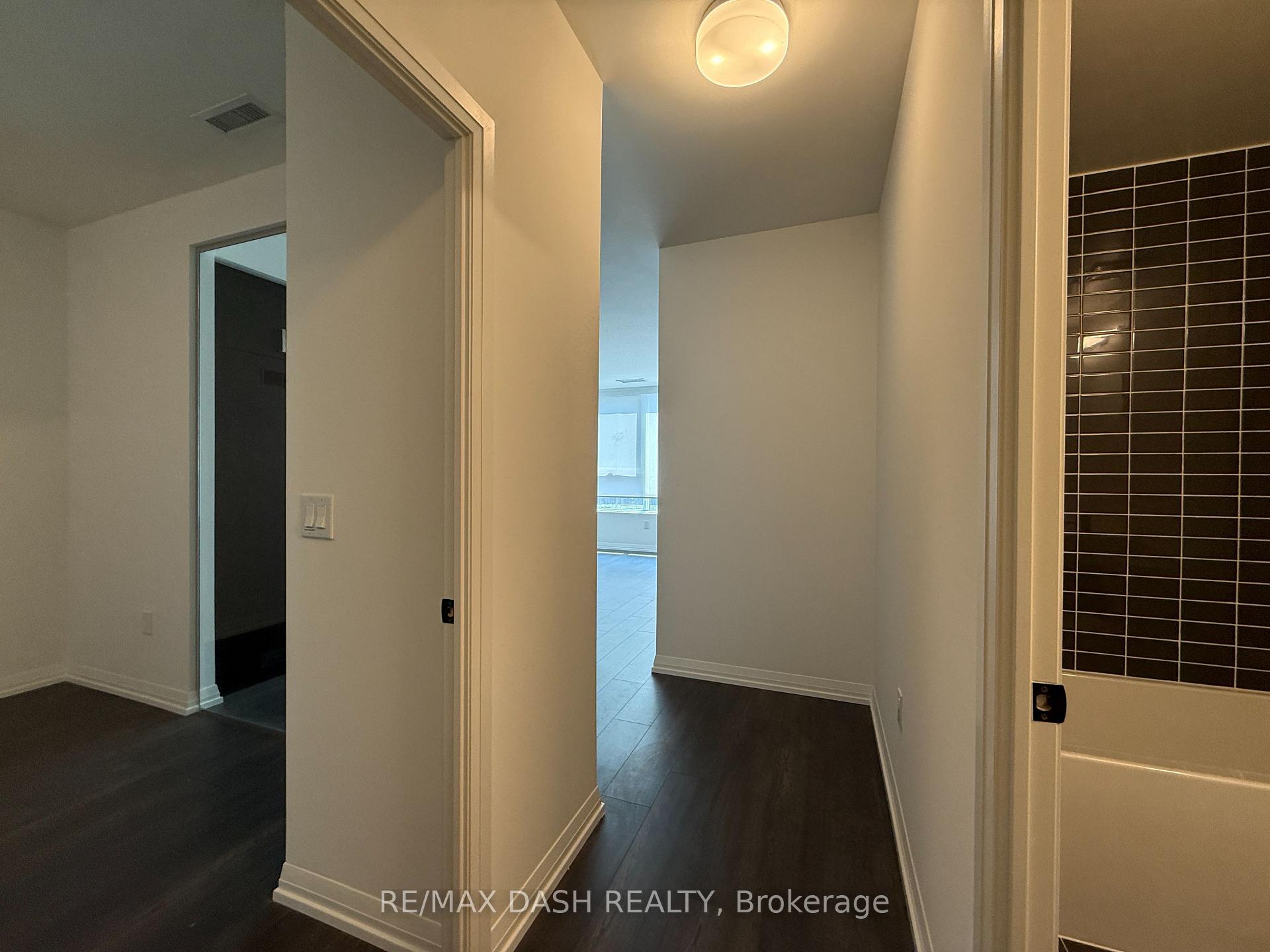 Photo 9 of Unit 410, 280 Dundas Street S, Toronto, University — HOMEH