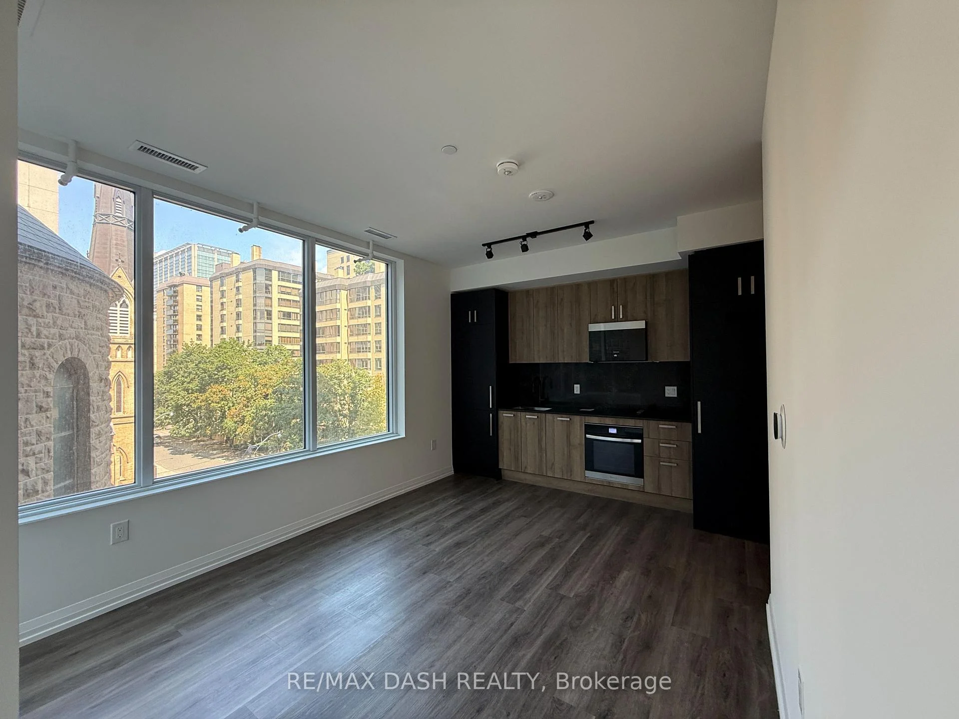 Photo 36 of Unit 410, 280 Dundas Street S, Toronto, University — HOMEH