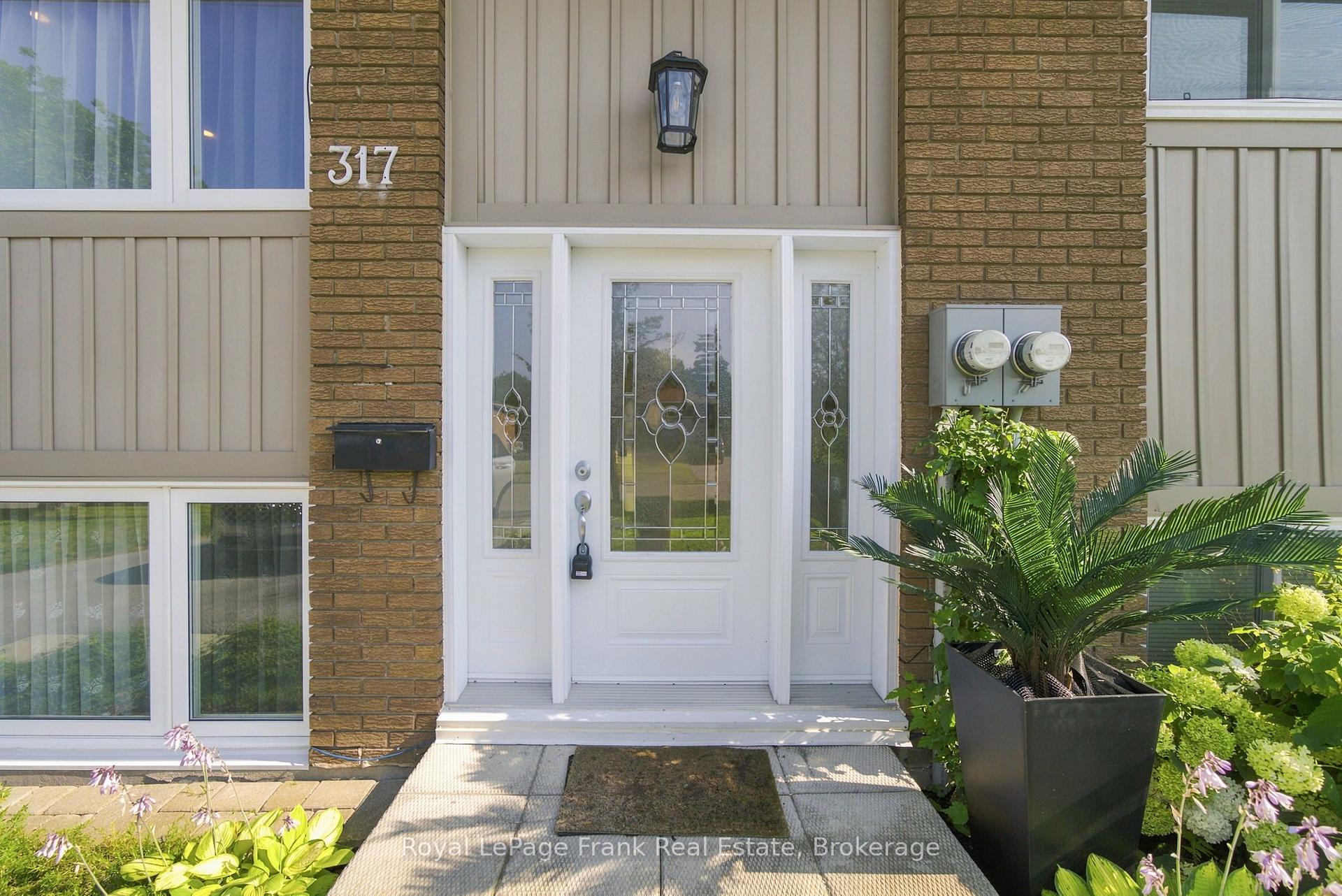 Photo 6 of 317 Dwight Avenue, Oshawa, Lakeview — HOMEH