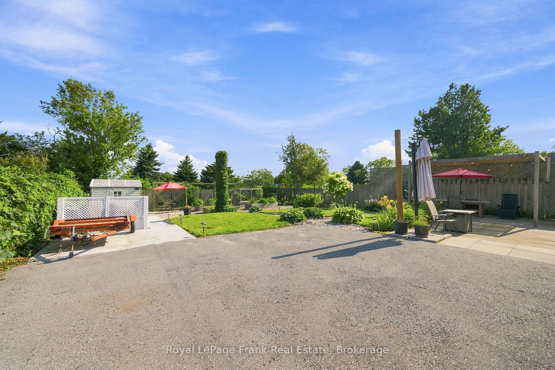 Photo 38 of 317 Dwight Avenue, Oshawa, Lakeview — HOMEH
