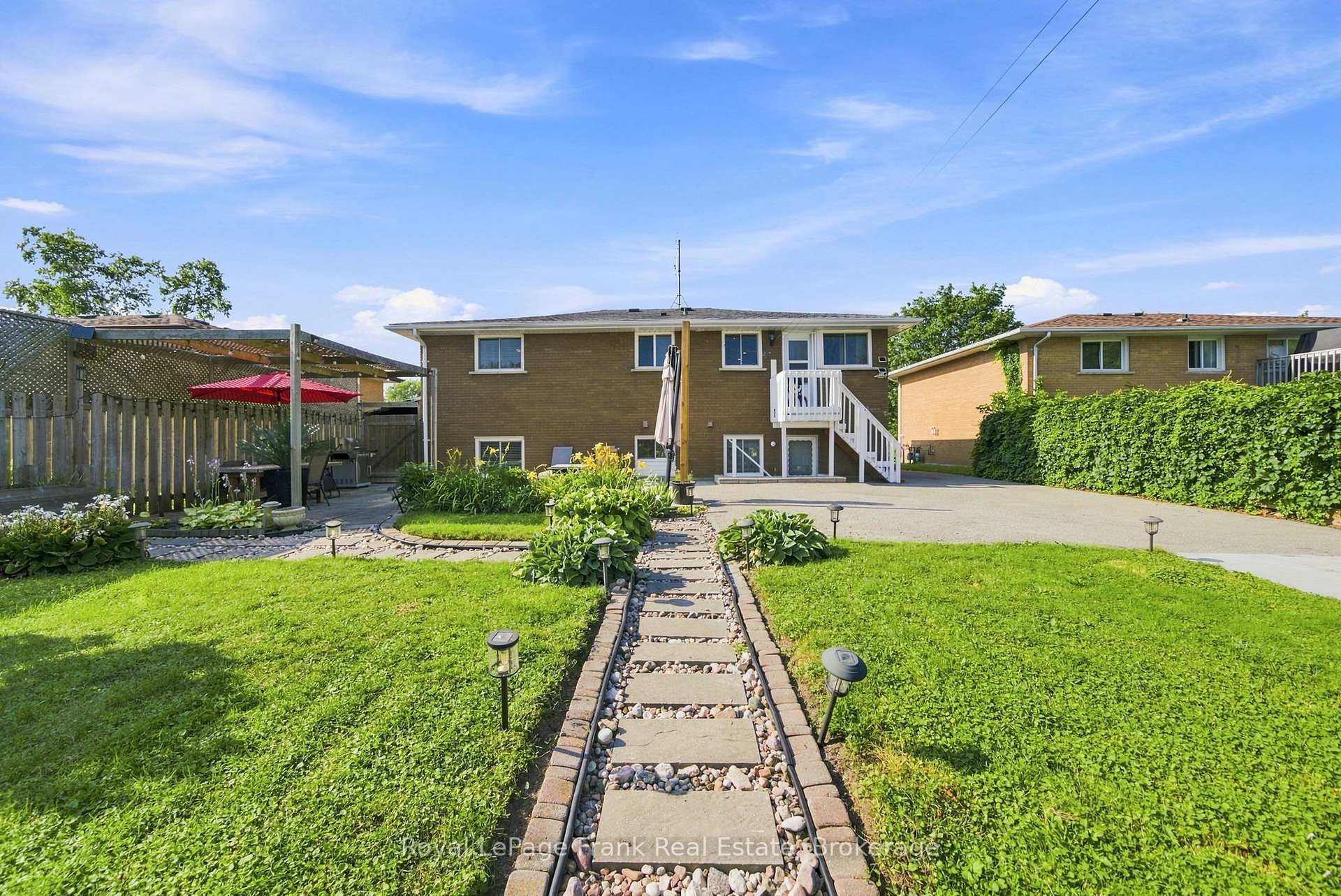Photo 40 of 317 Dwight Avenue, Oshawa, Lakeview — HOMEH