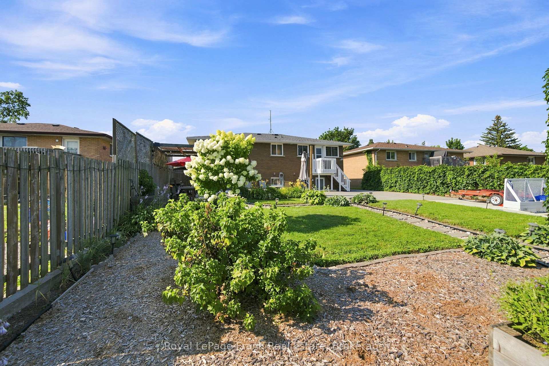 Photo 41 of 317 Dwight Avenue, Oshawa, Lakeview — HOMEH