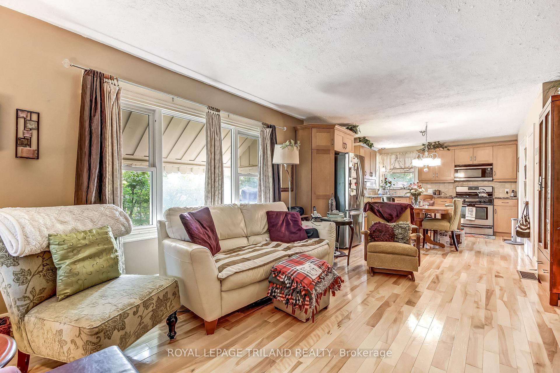 Photo 4 of 84 Redan Street, St. Thomas — HOMEH
